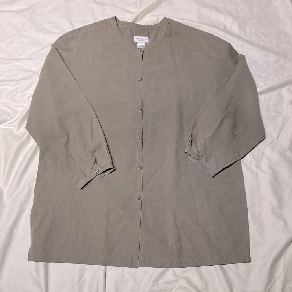 Liz Claiborne shirt, women size XL
